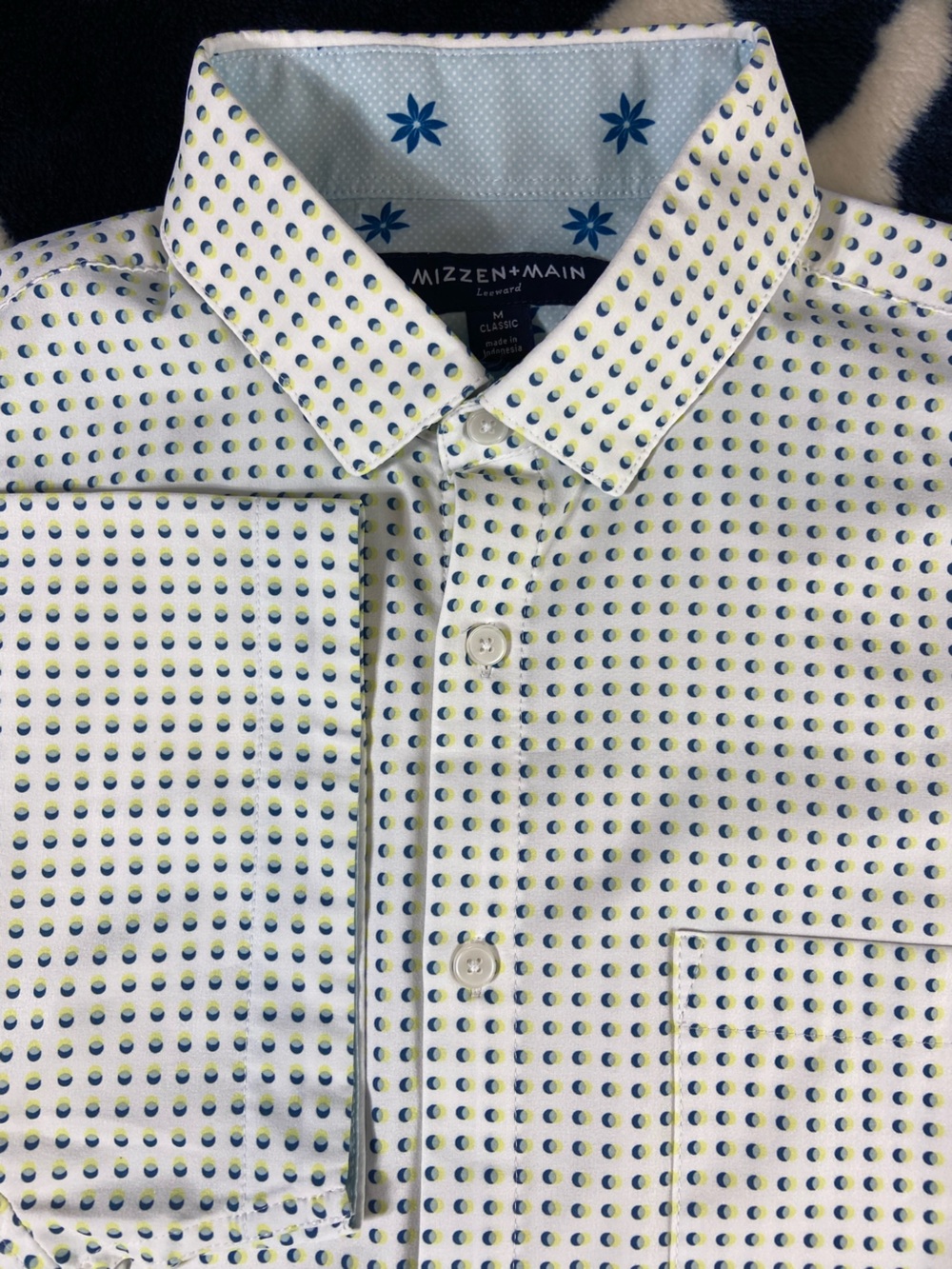 Mizzen+Main Classic M Leeward White Shirt Geometric Dot Short Sleeve Button Down